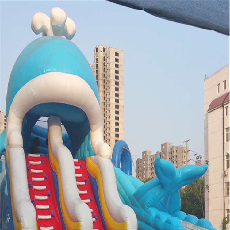 灵山充气水上滑梯